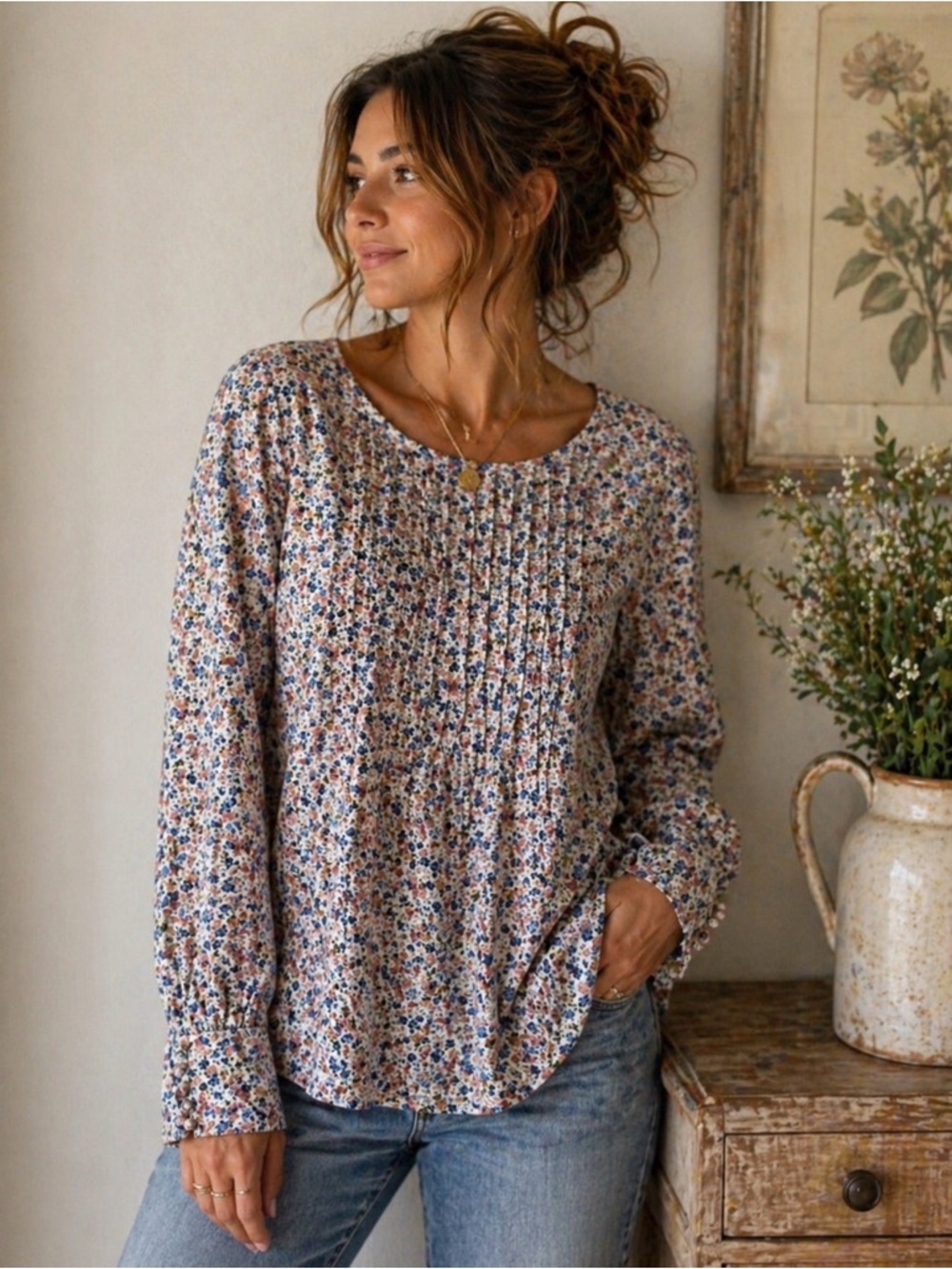Women’s long sleeve top size M